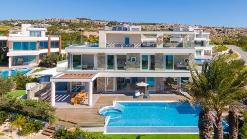 Palace of Mediterranean Beachfront Villa