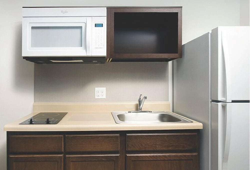 Woodspring Suites Rochester Greece - photo 2