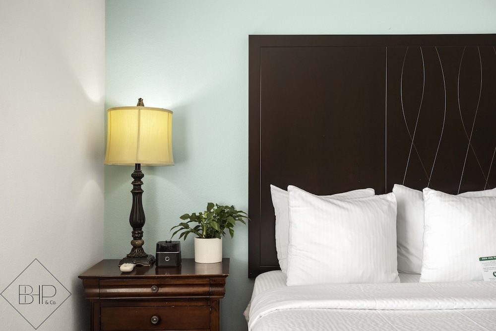 The Hotel Oceanside - photo 21