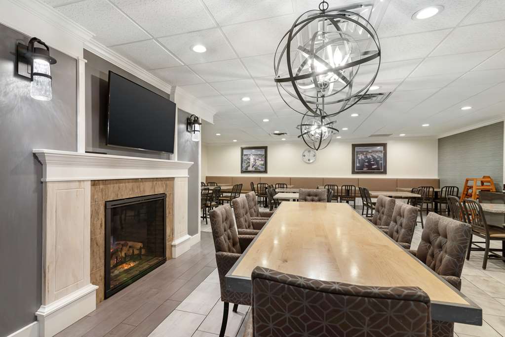 Best Western Plus Plattsburgh - photo 64