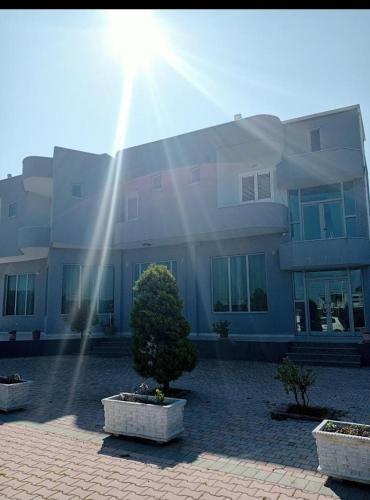 Reardi - carbon neutral hotel in Durres