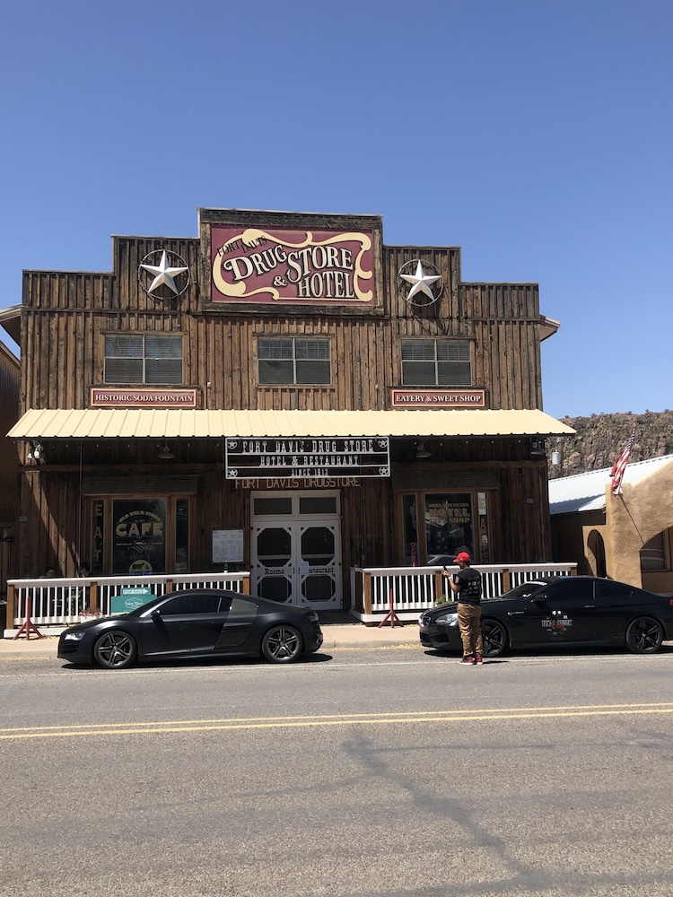 Fort Davis Drug Store Hotel — hotel in Fort Davis
