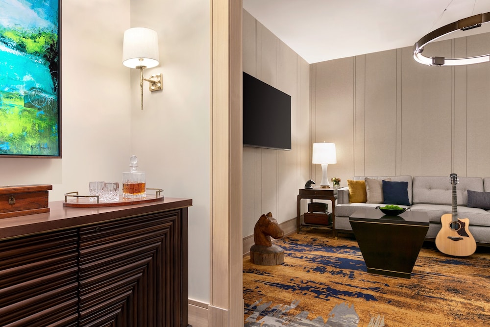 The Harpeth Franklin Downtown Curio Collection by Hilton - photo 109