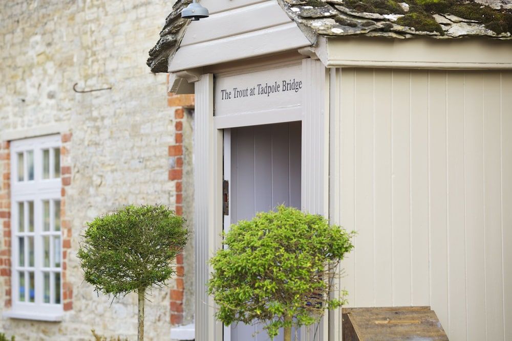 The Trout At Tadpole Bridge — Faringdon