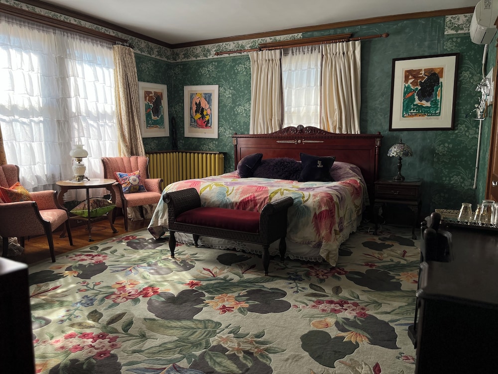 The Munroe Inn - photo 17