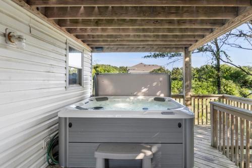 Blue Paradise Club in Kitty Hawk, United States