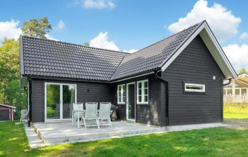 Svarta Huset — 4-Star Luxury Hotel in Munka-Ljungby, Sweden