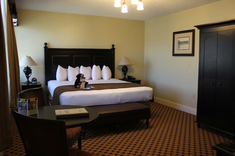 Lake Hotel and Cottages Inside the Park - photo 21