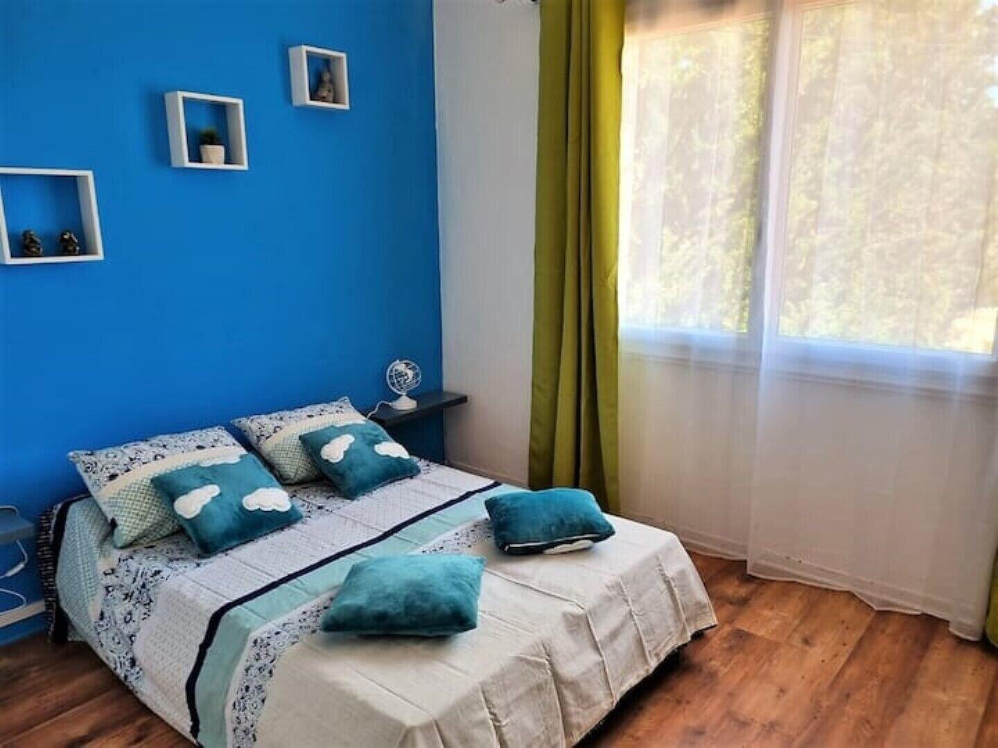 Villa Avec Piscine 4 Chambres Parking Calme — 4-Star Luxury Hotel in Les Arcs, France