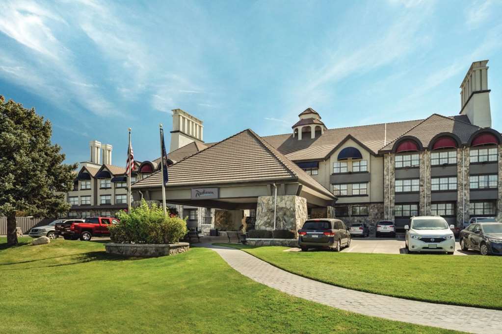Radisson Hotel Salt Lake City Airport — hotel in Salt Lake City