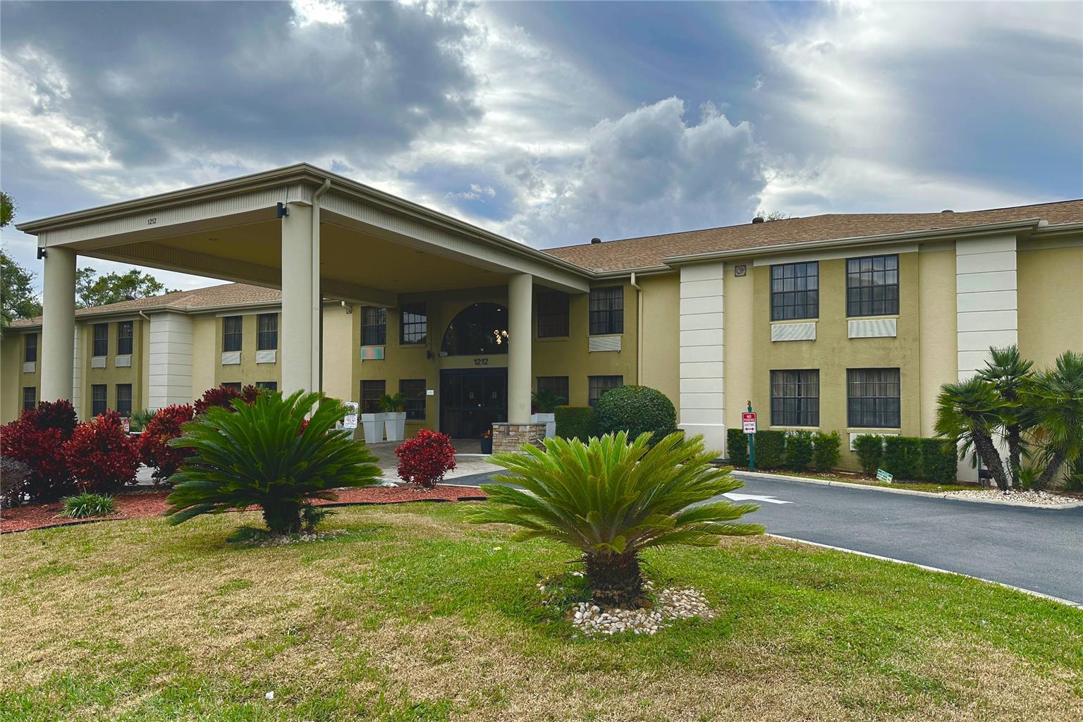 Comfort Inn Ocala Silver Springs - photo 4