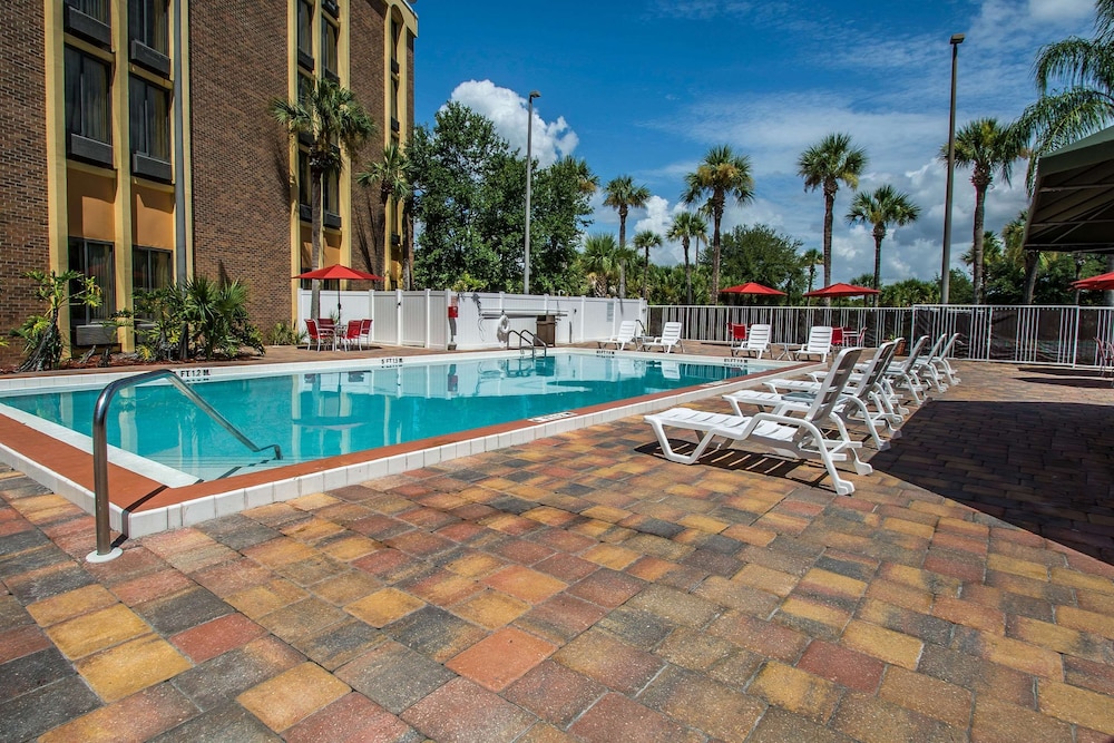 The Adventure Hotel by the parks - photo 57