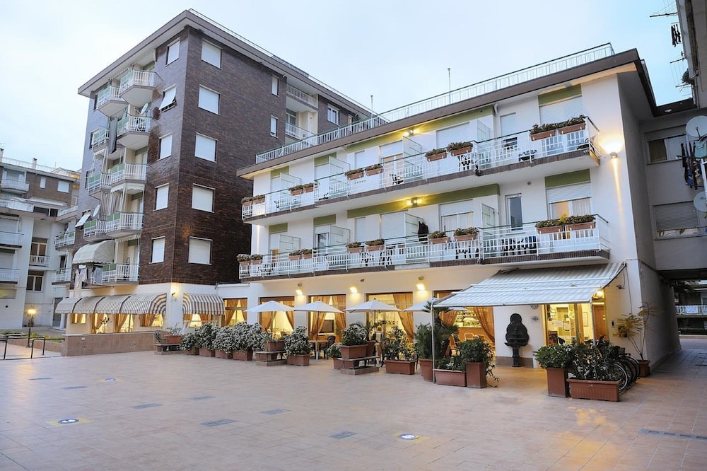 Hotel Arma - carbon neutral hotel in Taggia