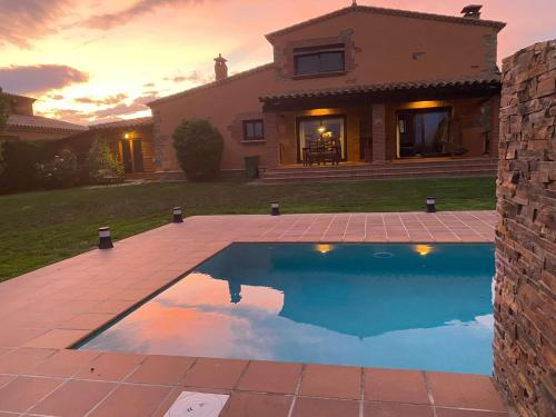 Villa Sol Peralada Golf — 4-Star Luxury Hotel in Peralada, Spain