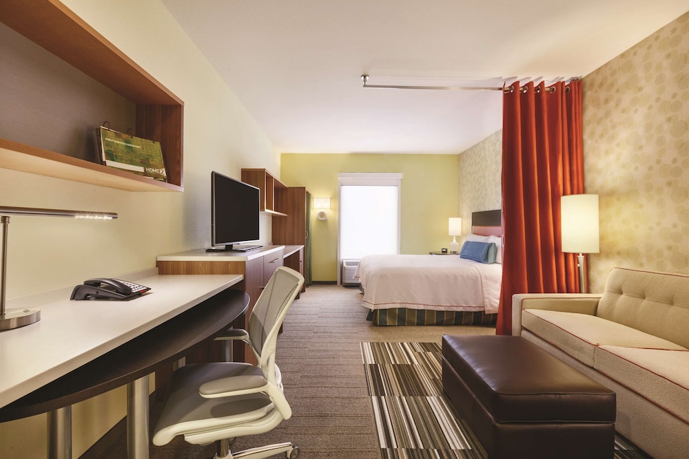 Home2 Suites by Hilton College Station - photo 7