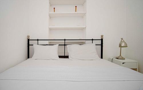 Tranquil 1BR Sololaki Apt By Wehost
