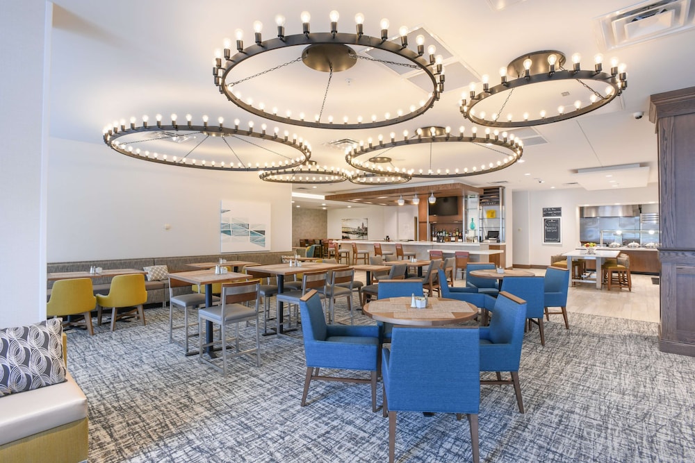 Hilton Garden Inn Cincinnati Midtown - photo 37