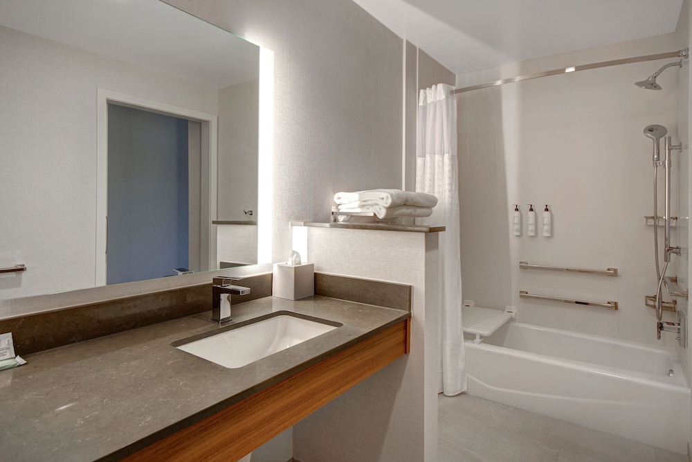 Fairfield by Marriott Inn & Suites Lancaster Palmdale - photo 16