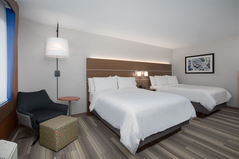 Holiday Inn Express & Suites Sioux City North Event Center by IHG - photo 8