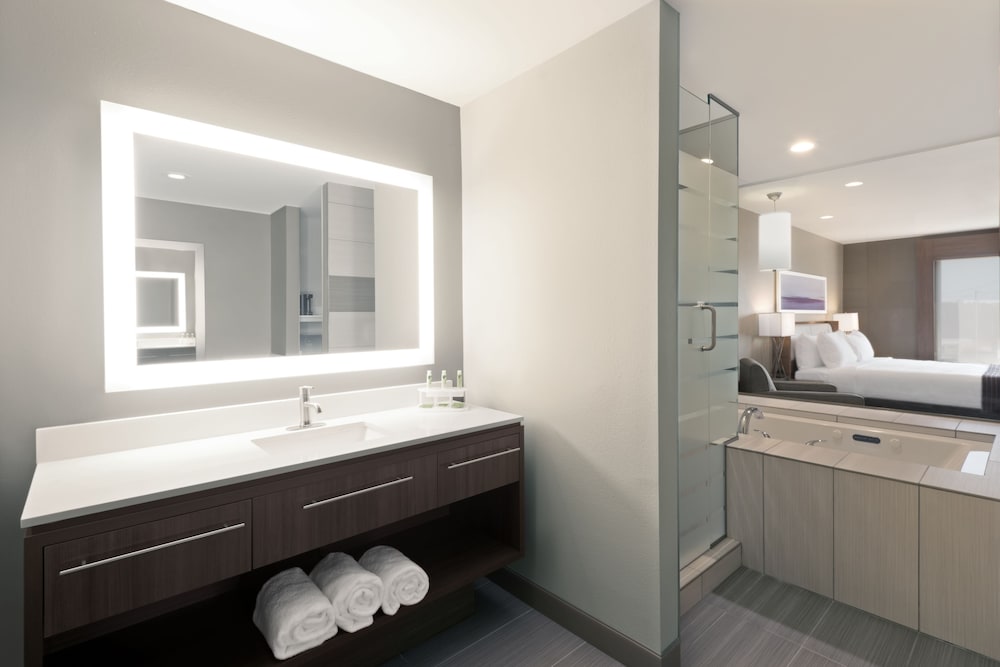 Holiday Inn Express & Suites Hot Springs by IHG - photo 9