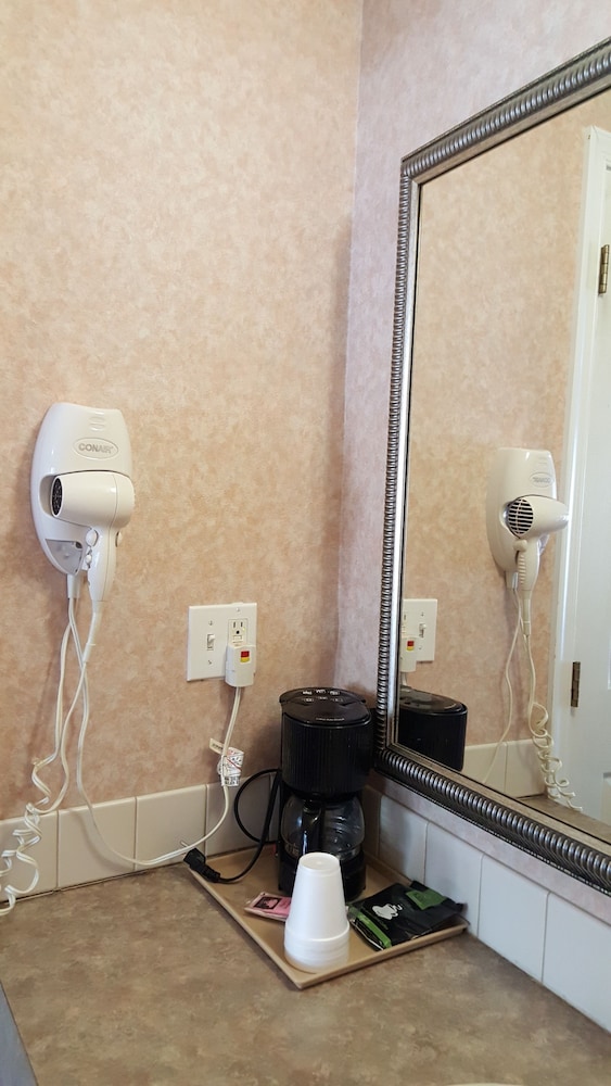 Atrium Inn - photo 20