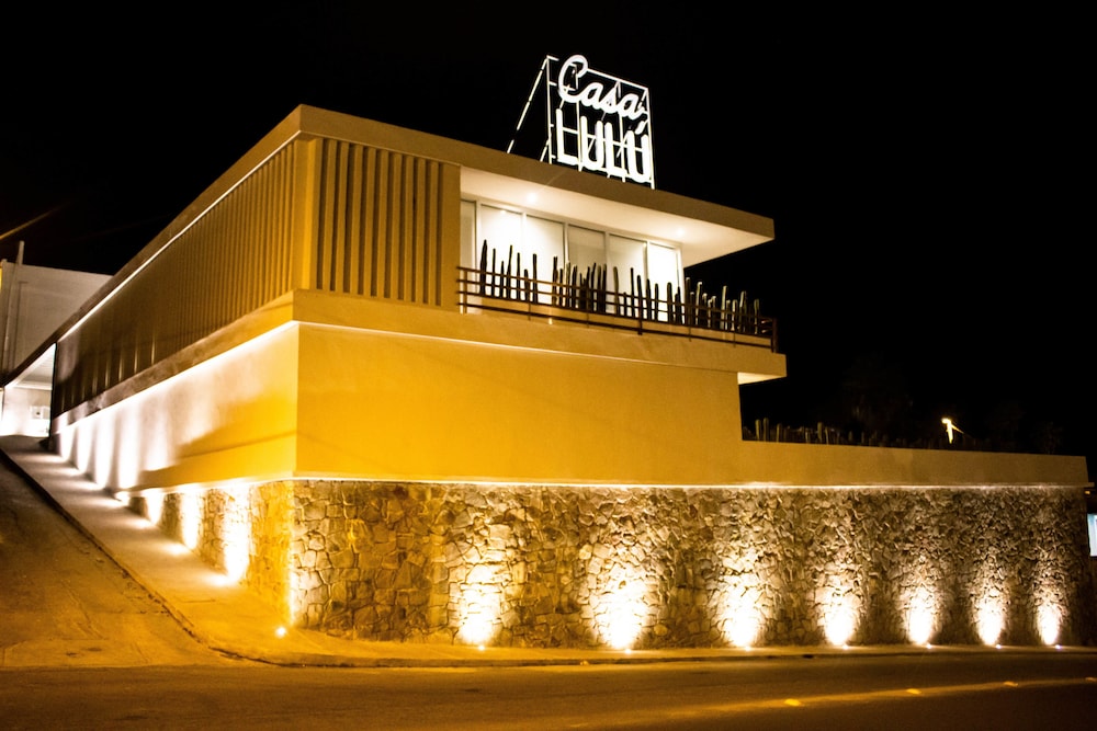 Front of property - evening/night