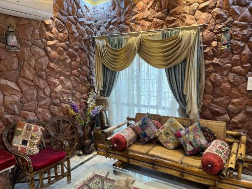 Colonel's Abode - carbon neutral hotel in Agra