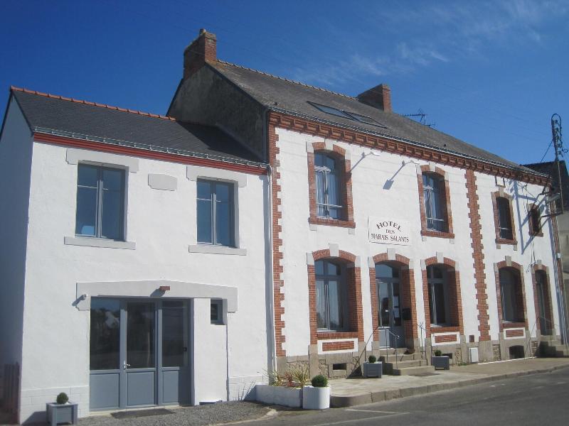 Hôtel des Marais Salants — hotel in Batz-Sur-Mer
