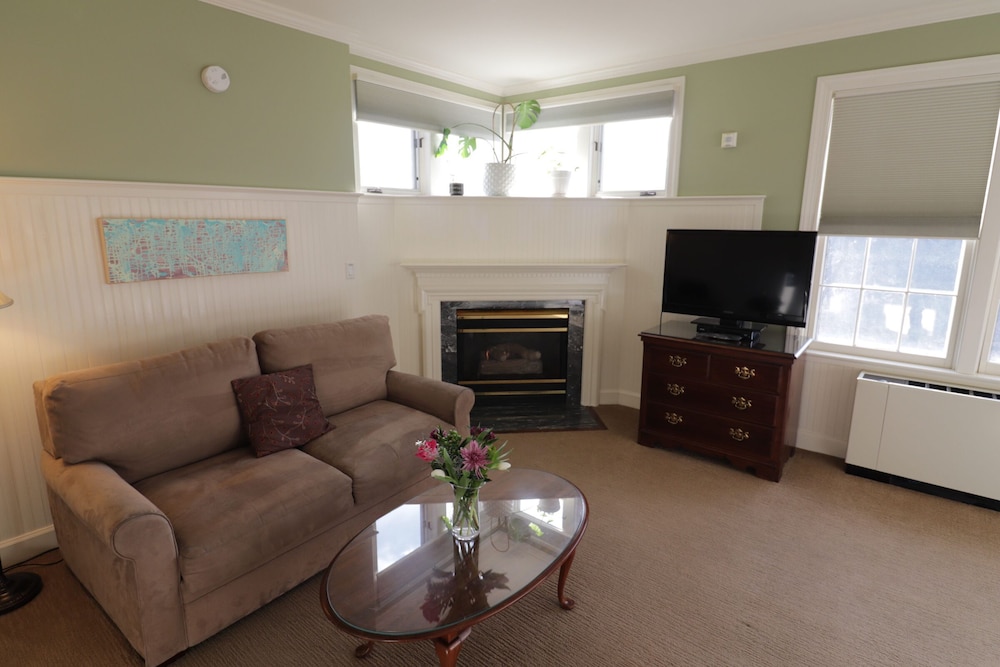 Swift House Inn - photo 66