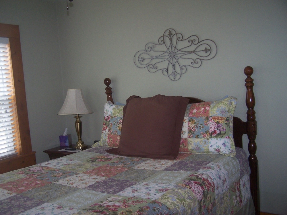 Blanco County Inn - photo 39