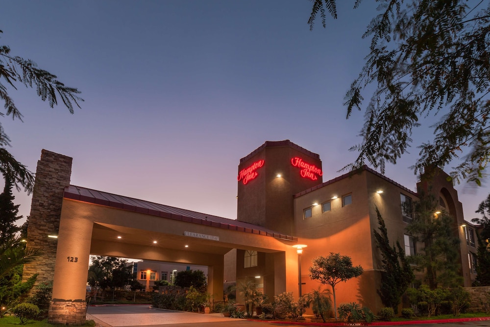 Hampton Inn San Marcos CA - photo 4