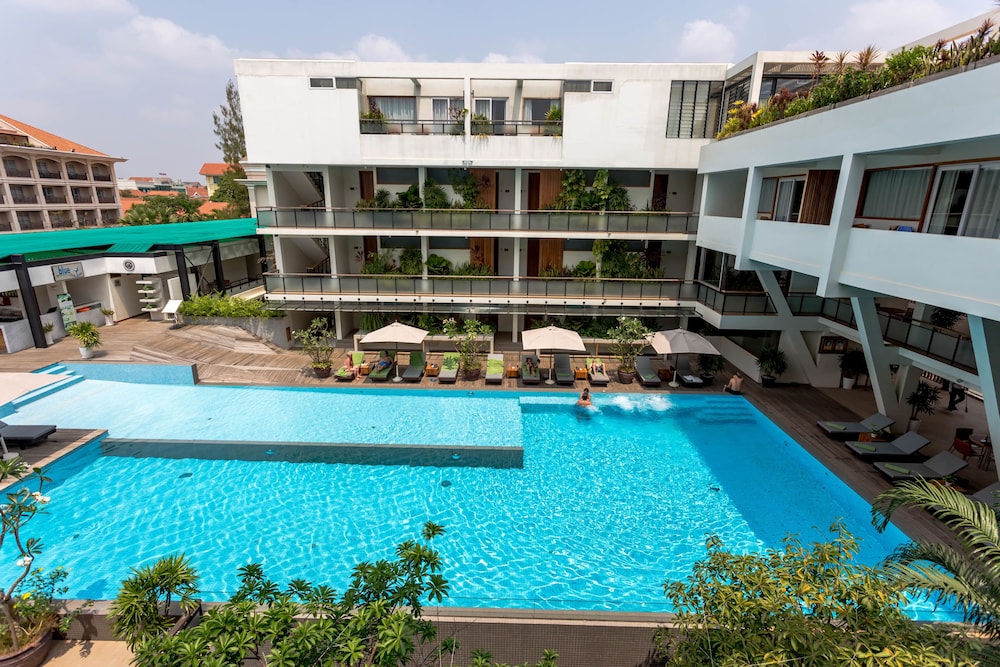Hotel Somadevi Angkor Boutique and Resort — 5-Star Luxury Hotel in Siem Reap, Cambodia