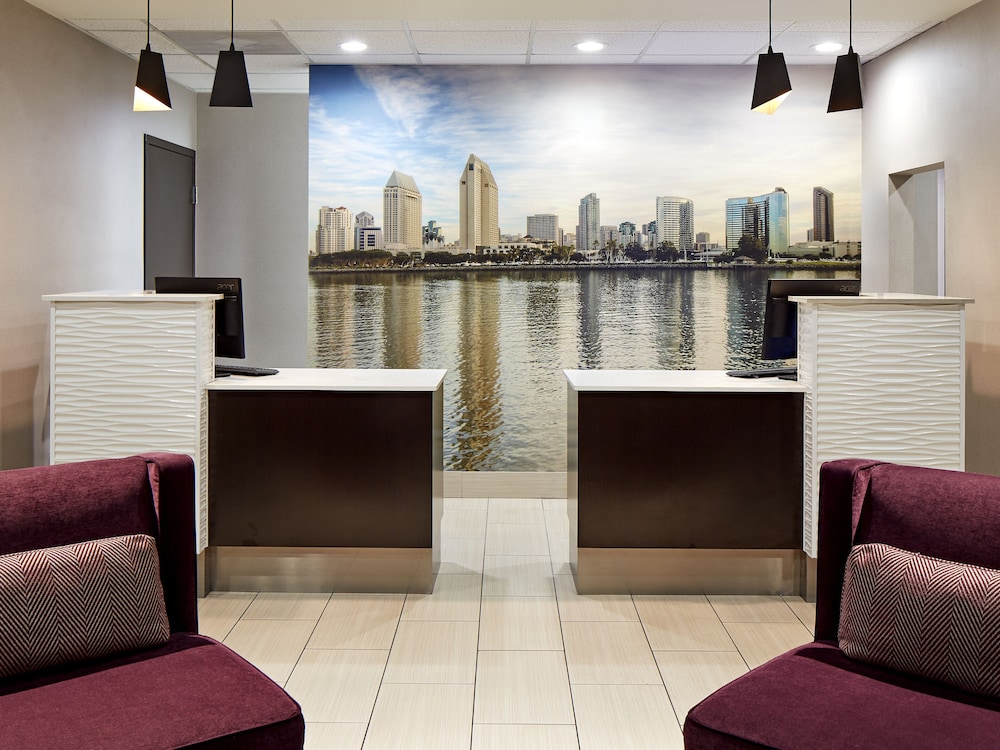 Mission View Inn & Suites San Diego Sea World Zoo - photo 2