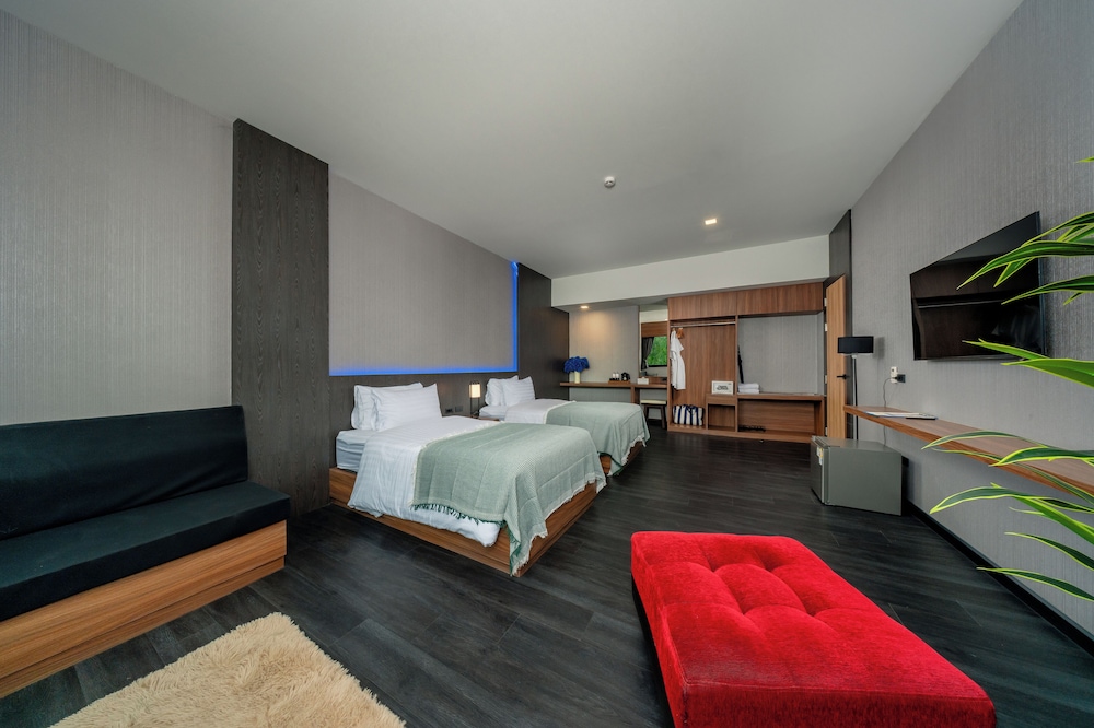 Happy Hotel - carbon neutral hotel in Krabi