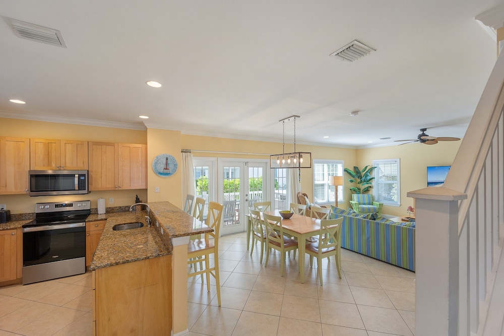 Coral Lagoon Resort Villas & Marina by KeysCaribbean - photo 33
