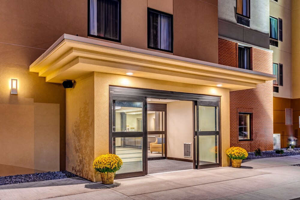Candlewood Suites Eau Claire I 94 by IHG - photo 21