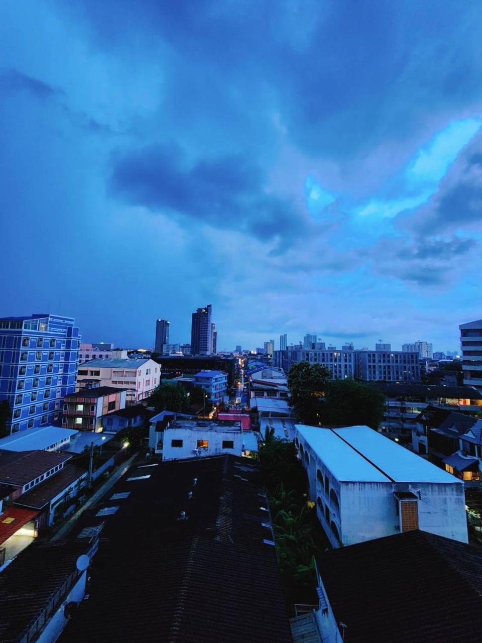 807 STP Homely room Free Wi Fi and Near BTS line