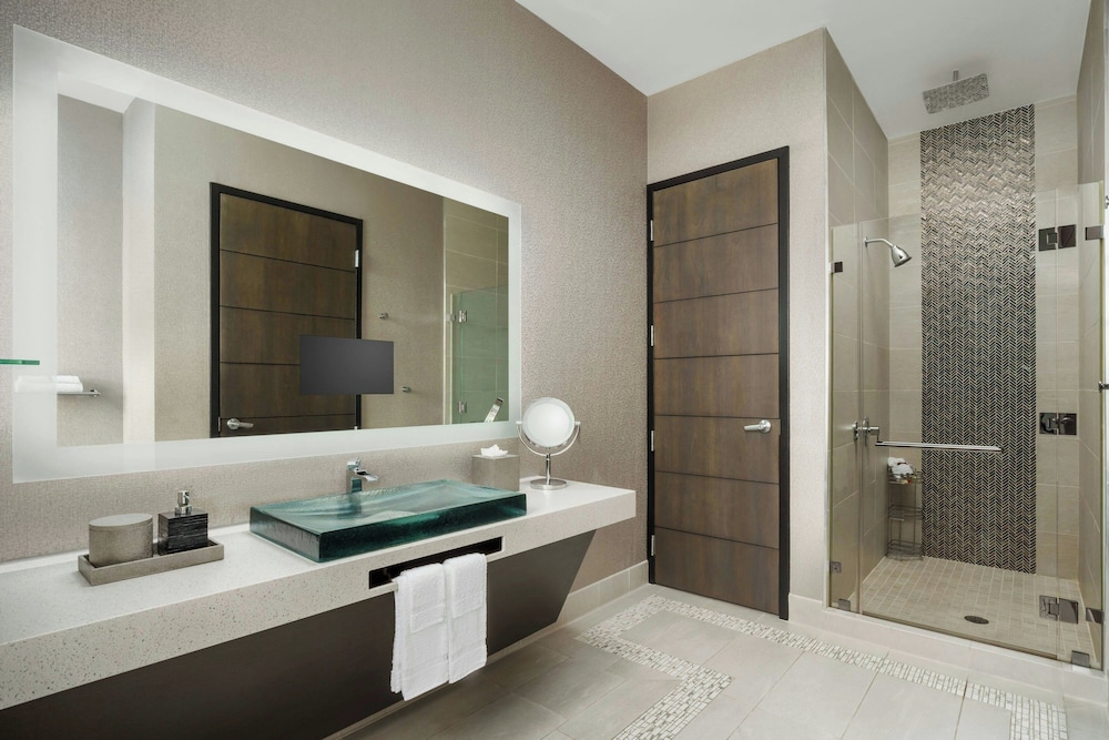 AC by Marriott Charlotte - photo 12