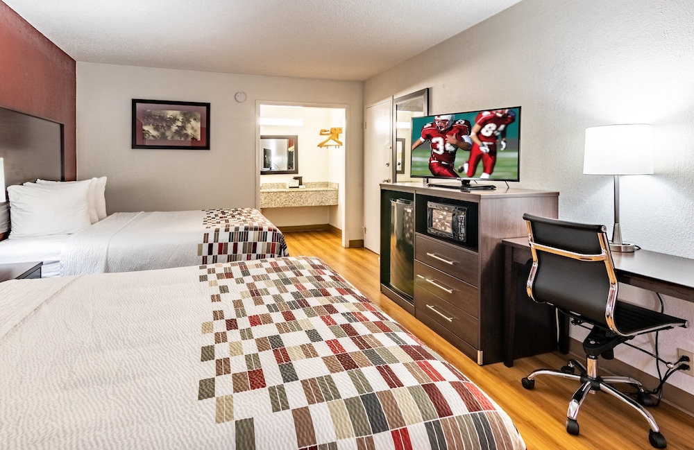 Red Roof Inn Forsyth - featured photo