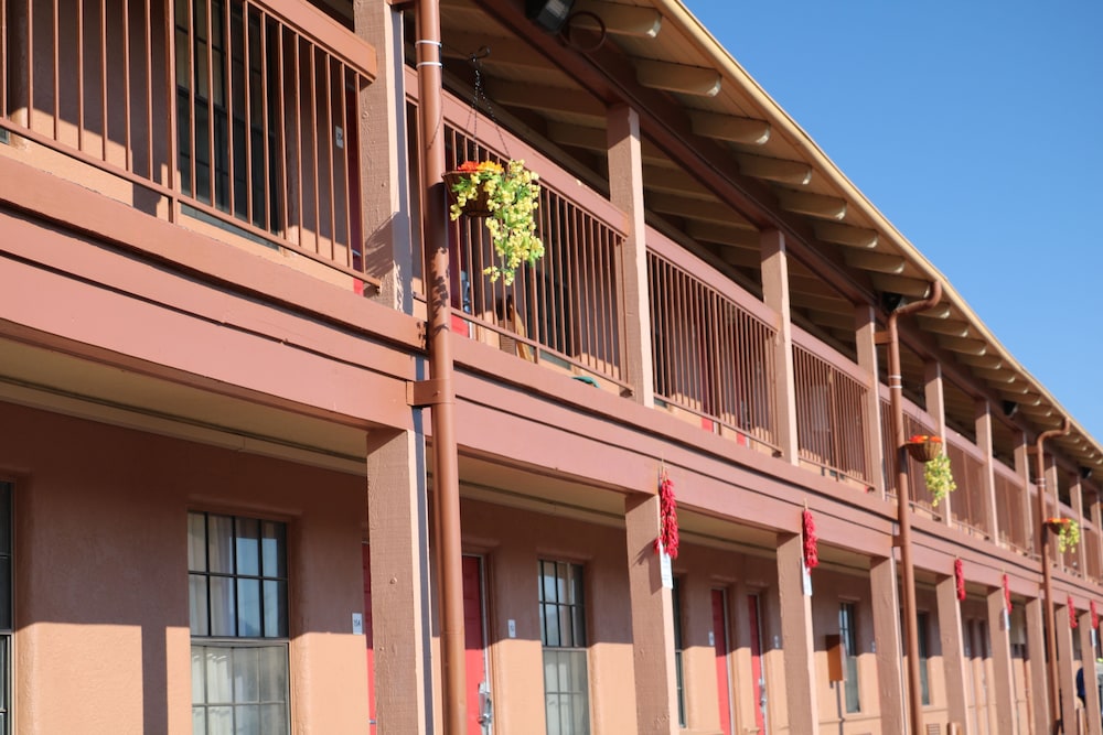 San Mateo Inn - photo 26