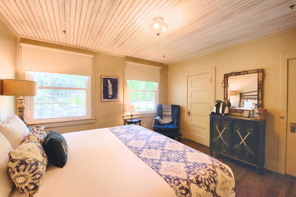 Historic Tapoco Lodge Resort - photo 8