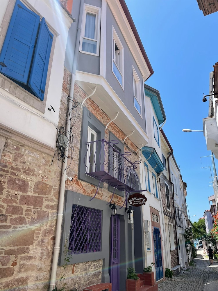 Almina Kantarcı Pansiyon in Ayvalik, Turkey