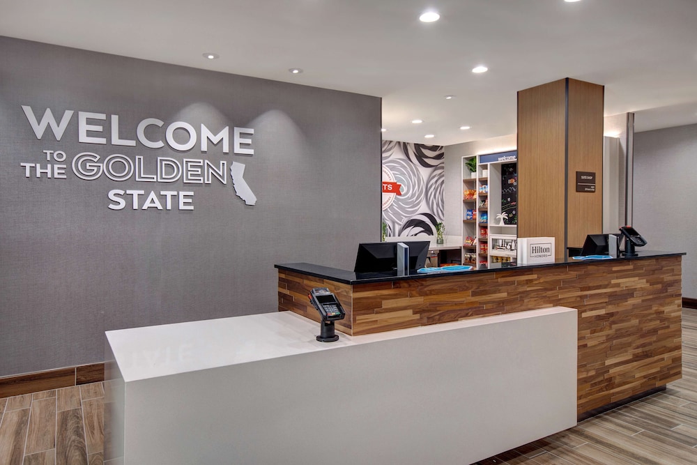 Hampton Inn & Suites Ontario Rancho Cucamonga - photo 5