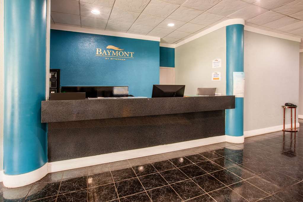 Baymont by Wyndham Northwood - photo 5