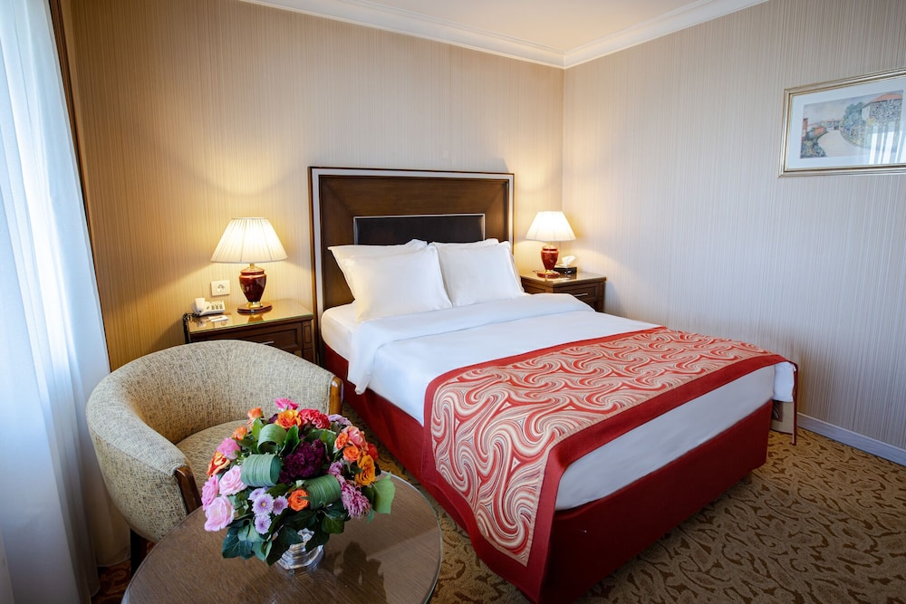 Buyukhanli Park Hotel Deluxe & Residence Special Class — 4-Star Luxury Hotel in Ankara, Turkey
