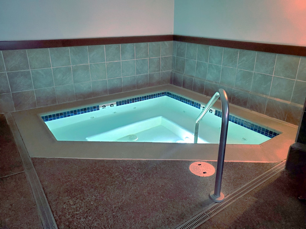 The Coho Oceanfront Lodge - photo 36