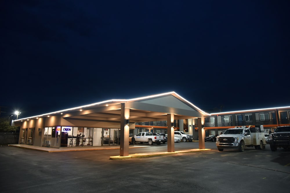 Town Place Studio — 4-Star Luxury Hotel in Snyder, United States