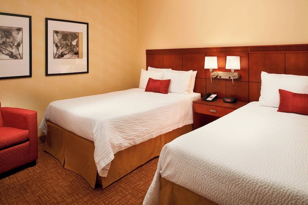 Courtyard by Marriott Dayton South Mall - photo 16