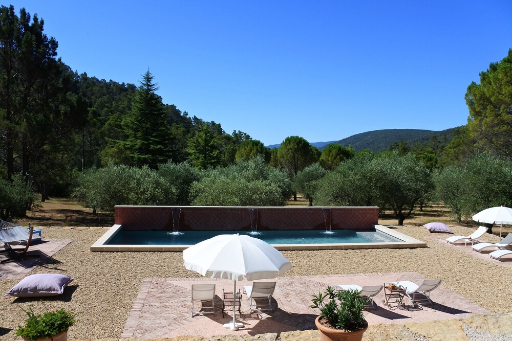 La Bastide de la Provence Verte — hotel in La Roquebrussanne