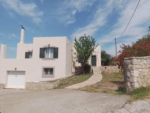 Ze Di Ma House — 4-Star Luxury Hotel in Kythira, Greece